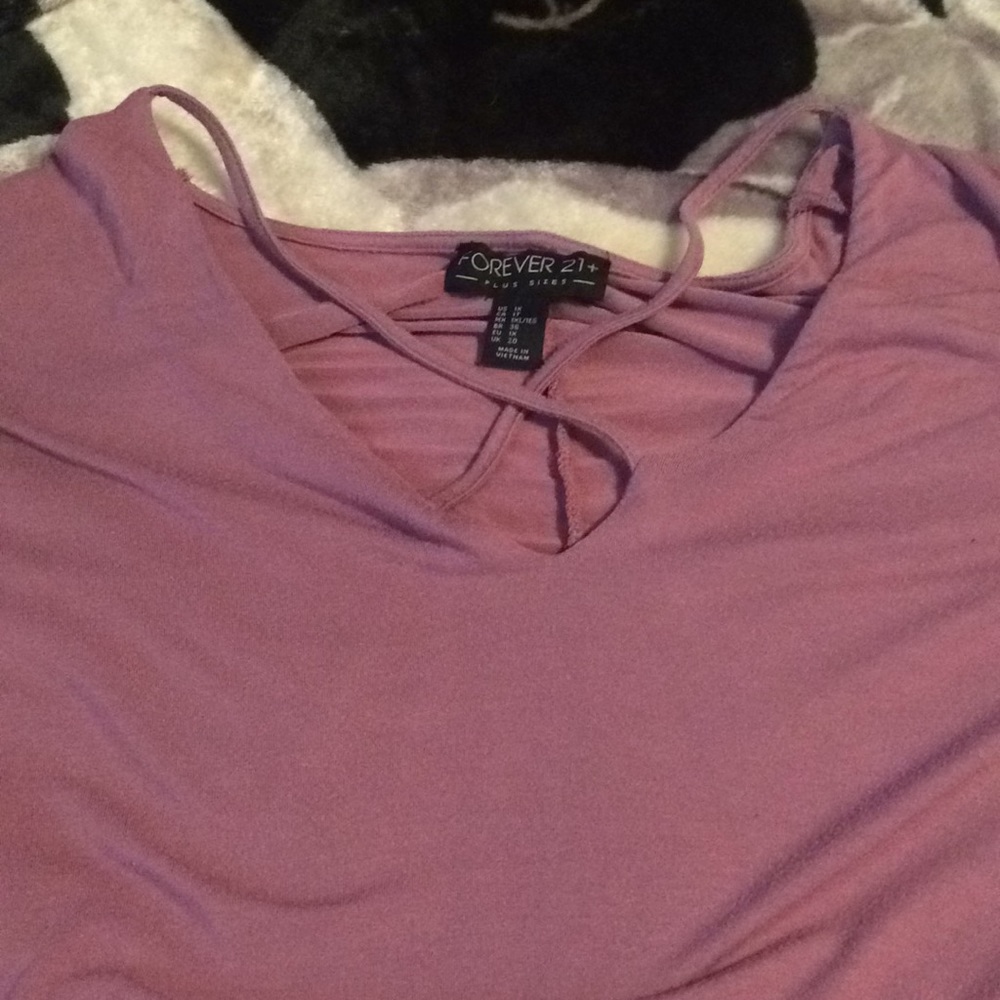 Forever 21, Plus Size Slub Knit Keyhole Top